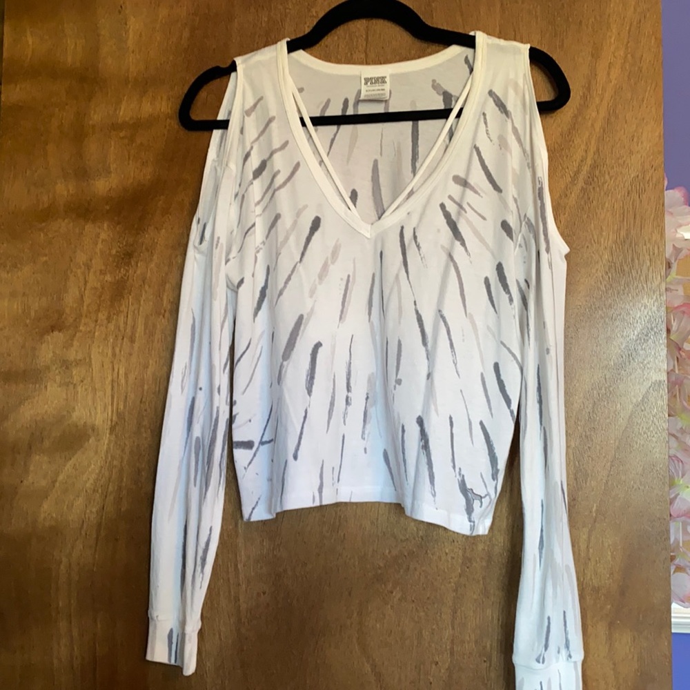 **NEVER WORN** Open Shoulder White Shirt!
